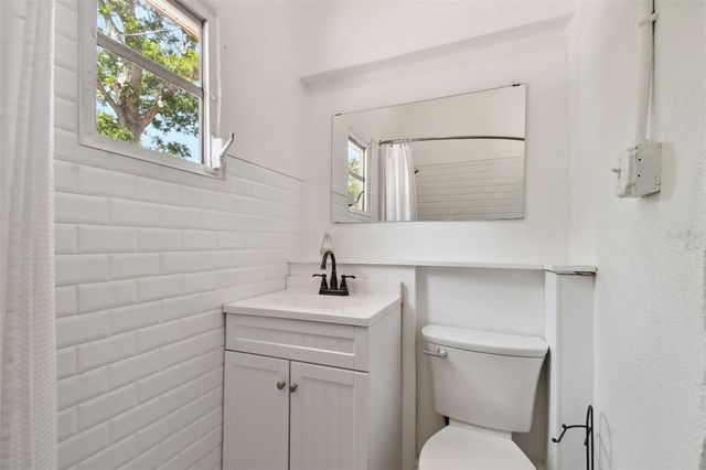 1925 52ND STREET S, Gulfport, FL 33707