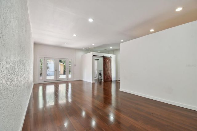 1925 52ND STREET S, Gulfport, FL 33707