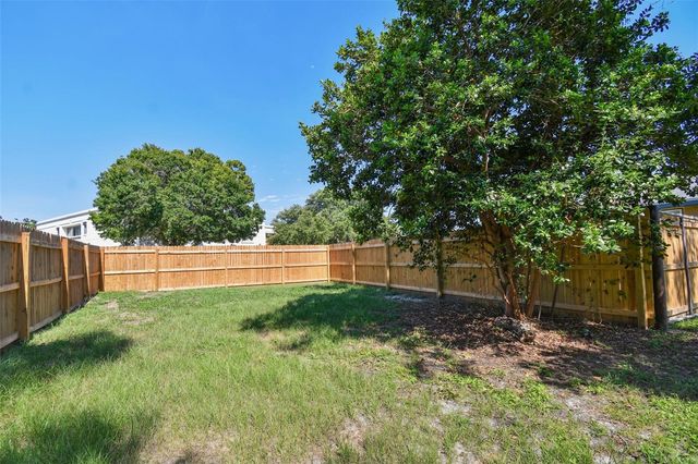 1925 52ND STREET S, Gulfport, FL 33707