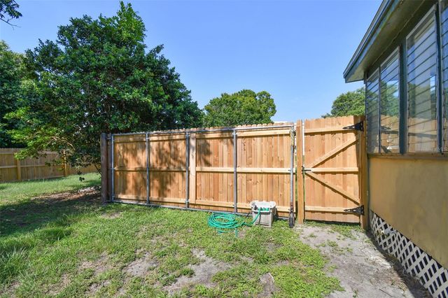 1925 52ND STREET S, Gulfport, FL 33707