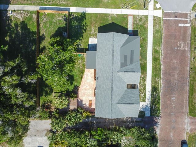 1925 52ND STREET S, Gulfport, FL 33707