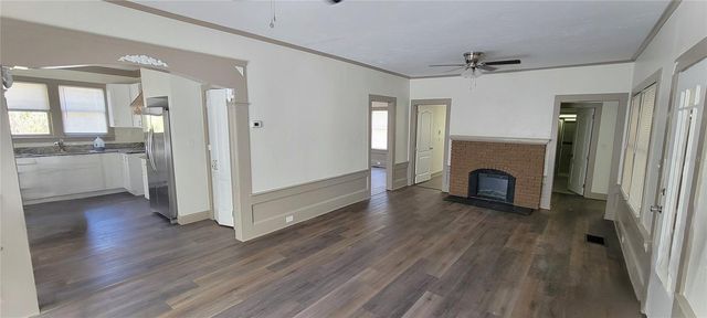 735 MONTREVILLE AVE, Deland, FL 32724