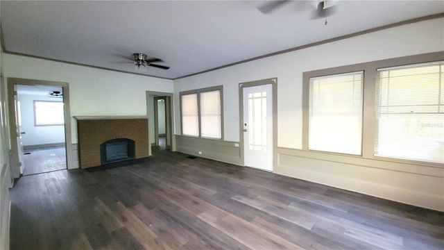 735 MONTREVILLE AVE, Deland, FL 32724