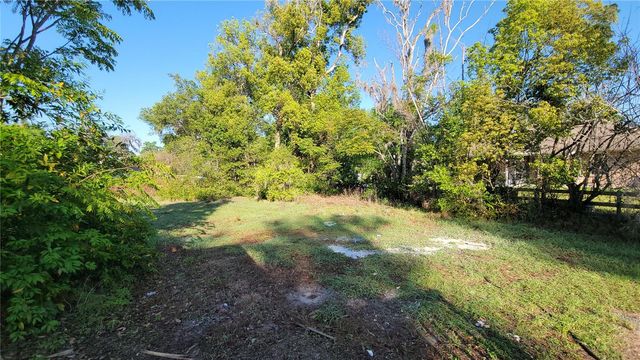 735 MONTREVILLE AVE, Deland, FL 32724