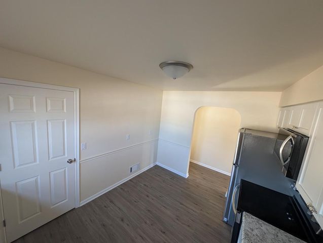 1920 W Memorial Drive, Janesville, WI 53548