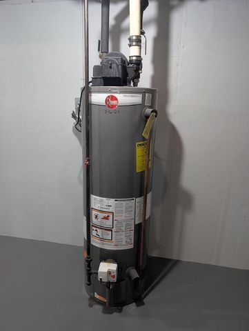 1920 W Memorial Drive, Janesville, WI 53548