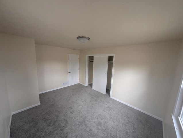 1920 W Memorial Drive, Janesville, WI 53548