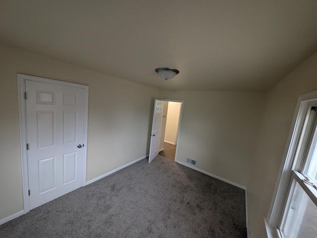 1920 W Memorial Drive, Janesville, WI 53548