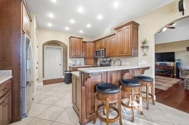 2545 Copperwood Drive, Lebanon, MO 65536