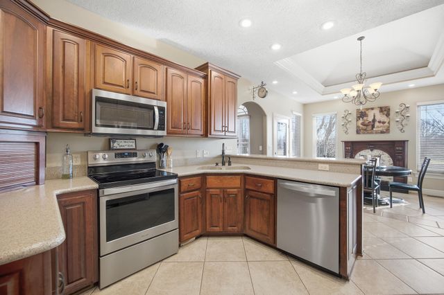 2545 Copperwood Drive, Lebanon, MO 65536