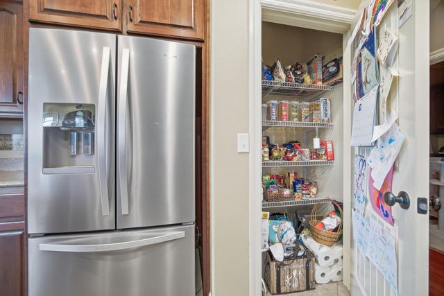 2545 Copperwood Drive, Lebanon, MO 65536