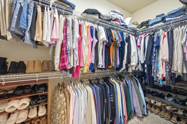 2545 Copperwood Drive, Lebanon, MO 65536