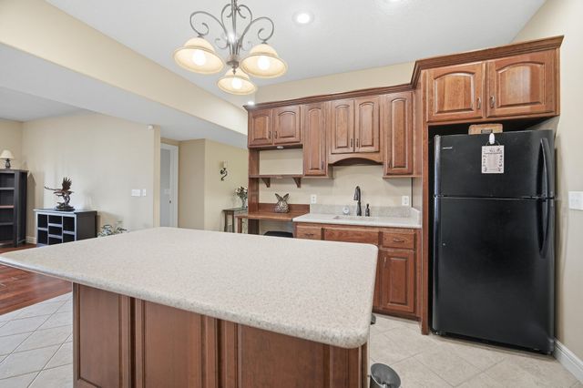 2545 Copperwood Drive, Lebanon, MO 65536