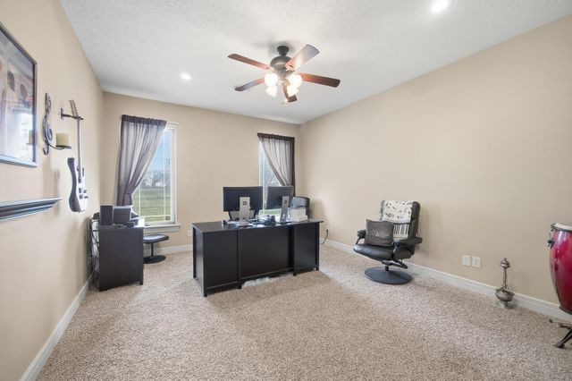 2545 Copperwood Drive, Lebanon, MO 65536