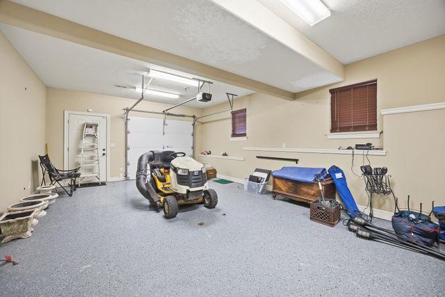 2545 Copperwood Drive, Lebanon, MO 65536