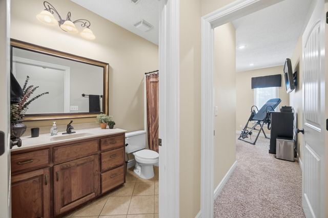 2545 Copperwood Drive, Lebanon, MO 65536