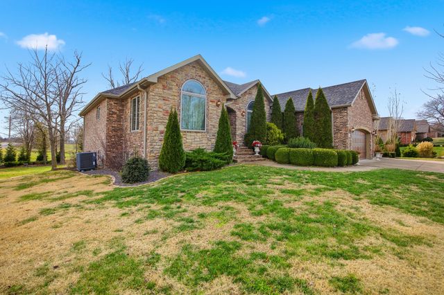 2545 Copperwood Drive, Lebanon, MO 65536