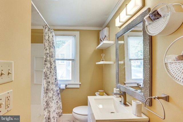 208 ELM ST, Annville, PA 17003