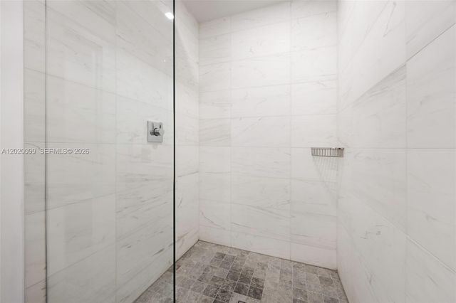 204 Sunrise Dr 204B, Key Biscayne, FL 33149