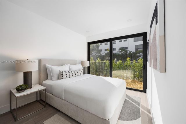 204 Sunrise Dr 204B, Key Biscayne, FL 33149