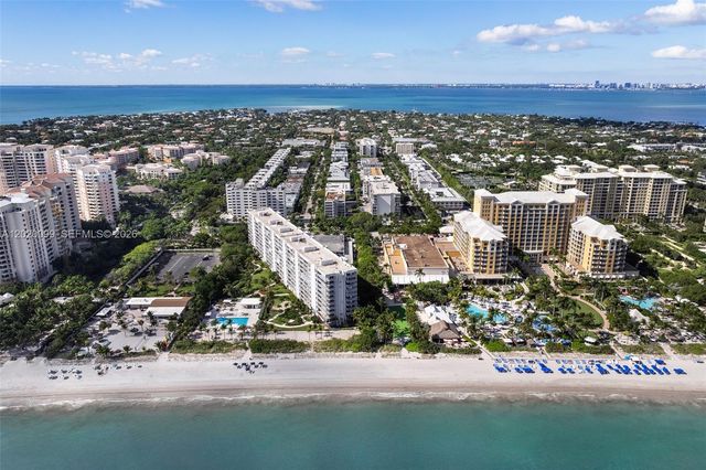 204 Sunrise Dr 204B, Key Biscayne, FL 33149