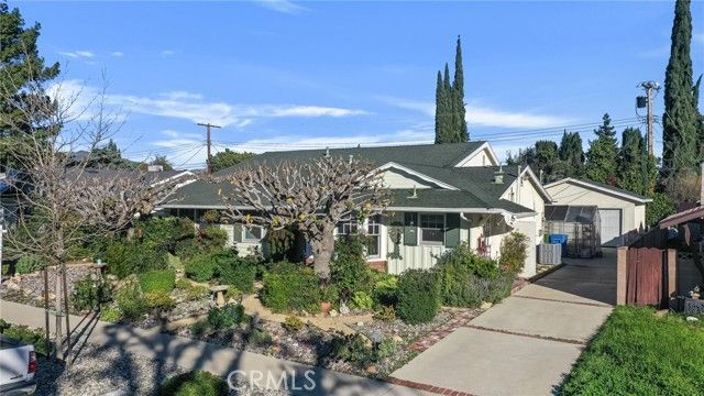 9950 Delco, Chatsworth (los Angeles), CA 91311