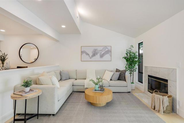 223 Saratoga Avenue, Santa Clara, CA 95050