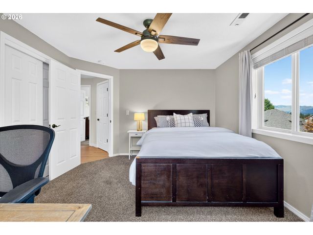1914 Nw 31ST Ave, Camas, WA 98607