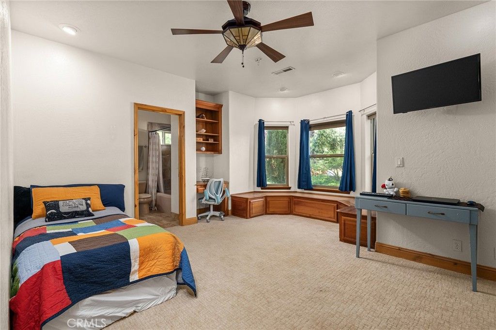 Image 29 of property listing at 13940 Lindbergh Circle, Chico, CA 95973