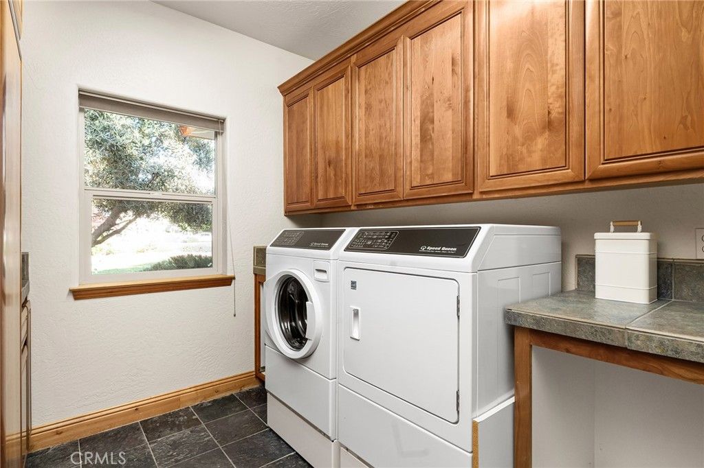Image 40 of property listing at 13940 Lindbergh Circle, Chico, CA 95973