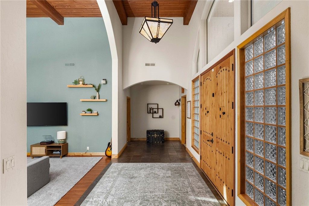 Image 6 of property listing at 13940 Lindbergh Circle, Chico, CA 95973