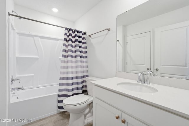 3976 ORNAMENTAL Lane, Jacksonville, FL 32217