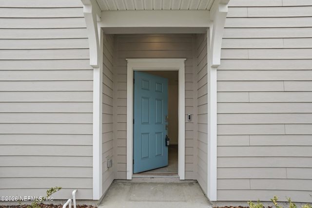 3976 ORNAMENTAL Lane, Jacksonville, FL 32217