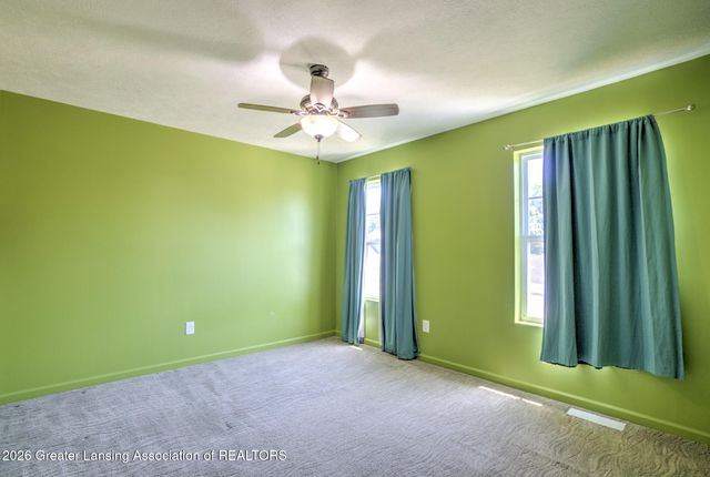60 Lake Ridge Drive, Mason, MI 48854