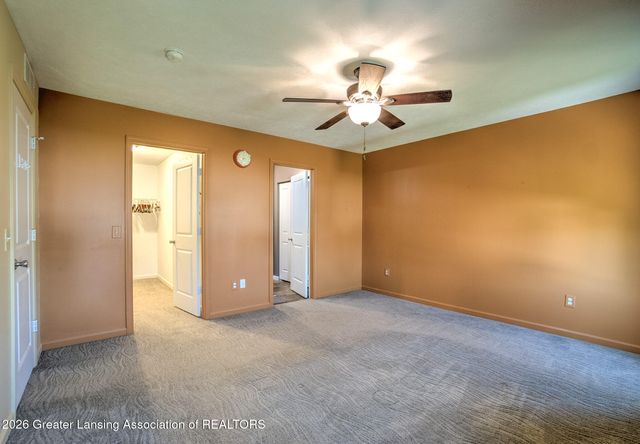 60 Lake Ridge Drive, Mason, MI 48854