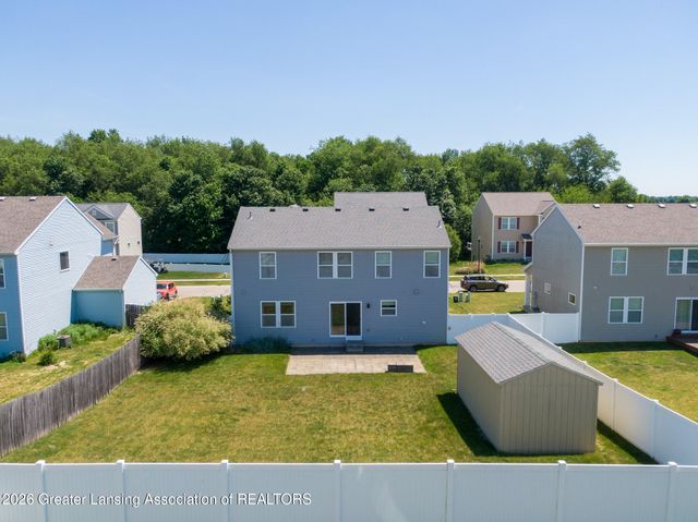 60 Lake Ridge Drive, Mason, MI 48854