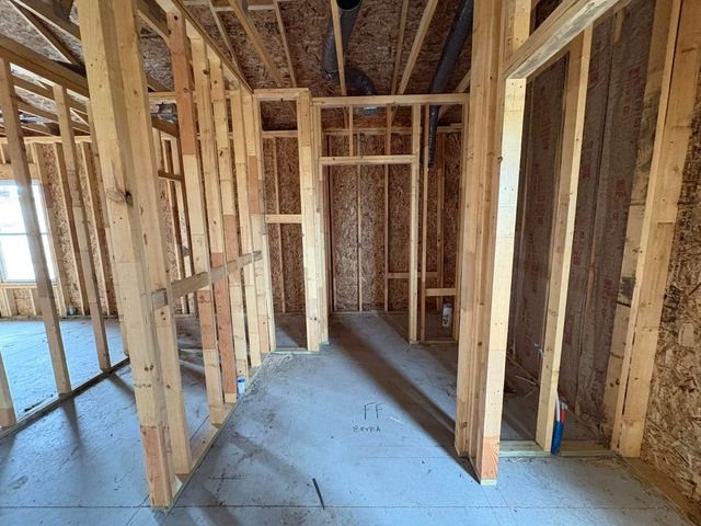5709 Plumthicket St, Bel Aire, KS 67226