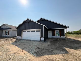 5709 Plumthicket St, Bel Aire, KS 67226