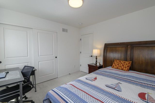 W241N5660 Maple Grove LANE, Sussex, WI 53089