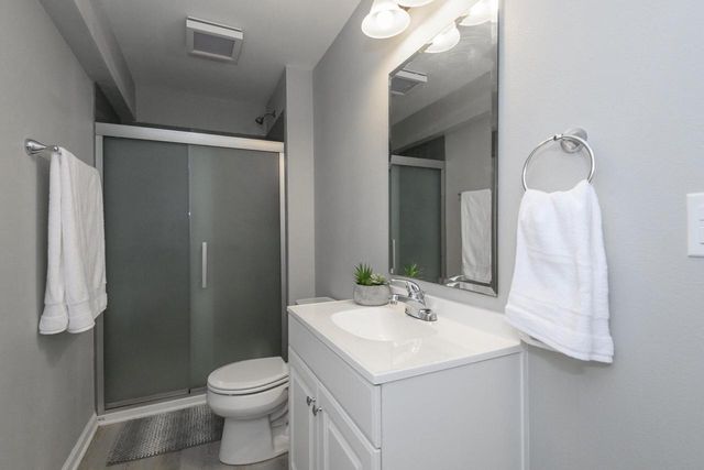 W241N5660 Maple Grove LANE, Sussex, WI 53089