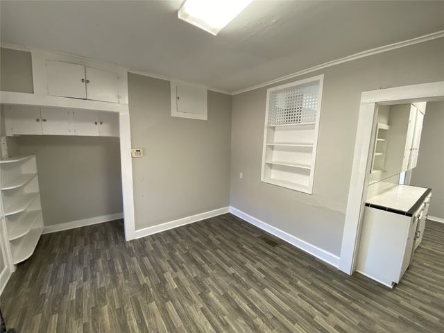 1068 College Street, Shreveport, LA 71104