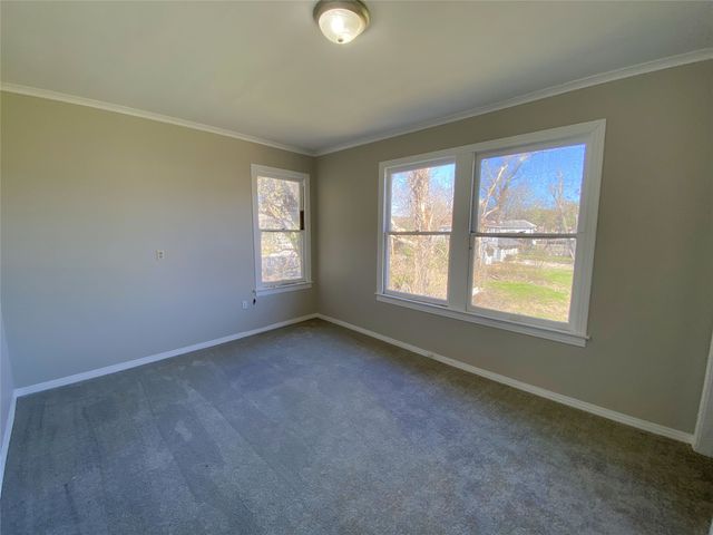 1068 College Street, Shreveport, LA 71104
