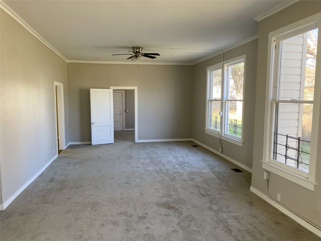 1068 College Street, Shreveport, LA 71104