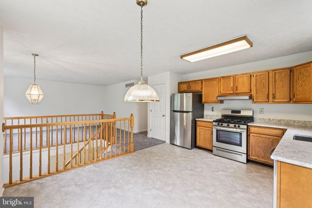 975 10TH ST, Pasadena, MD 21122