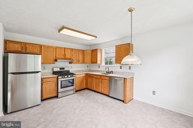 975 10TH ST, Pasadena, MD 21122