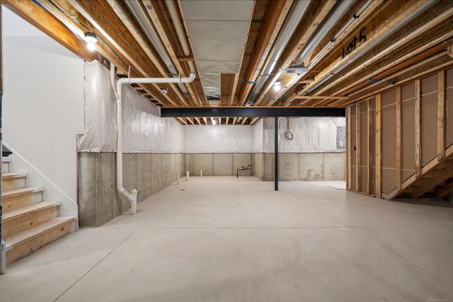 55735 Bay Oaks Court 5, Shelby Twp, MI 48315