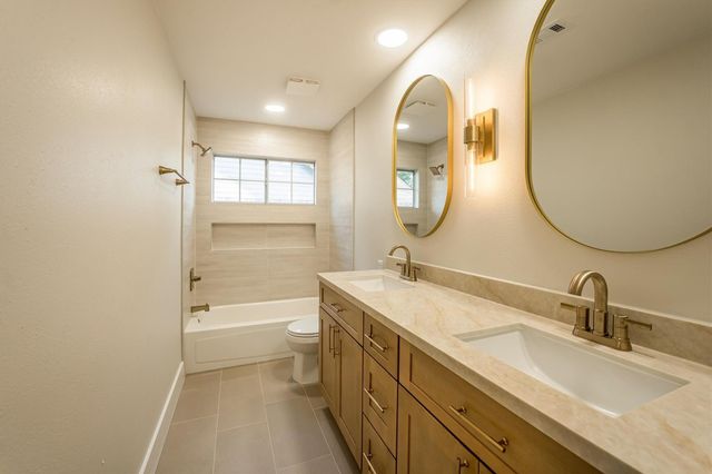 235 S Crimson Clover Circle, Spring, TX 77381