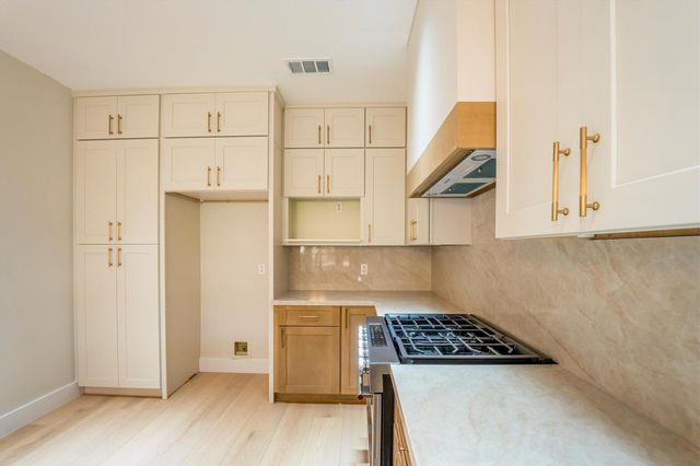 235 S Crimson Clover Circle, Spring, TX 77381