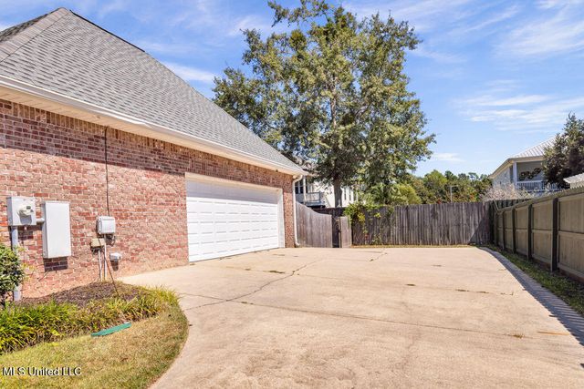 134 Destiny Oaks Drive, Long Beach, MS 39560