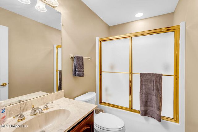 134 Destiny Oaks Drive, Long Beach, MS 39560